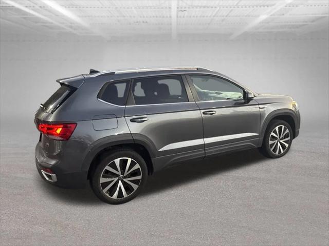 2023 Volkswagen Taos 1.5T SE 2023 Volkswagen Taos 1.5T SE