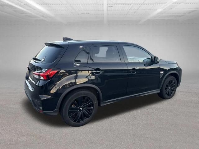 2023 Mitsubishi Outlander Sport 2.0 LE AWC 2023 Mitsubishi Outlander Sport 2.0 LE AWC