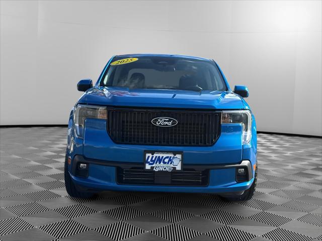 2025 Ford Maverick Lobo Standard