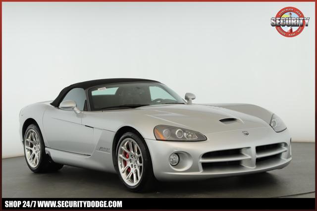 2004 Dodge Viper SRT10 for sale in Amityville, NY
