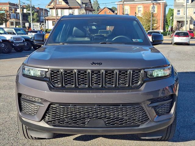 2023 Jeep Grand Cherokee Altitude 4x4