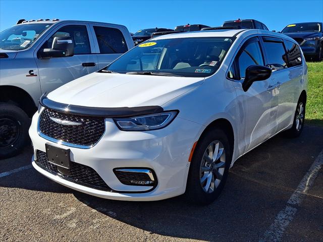 2024 Chrysler Pacifica Touring L AWD
