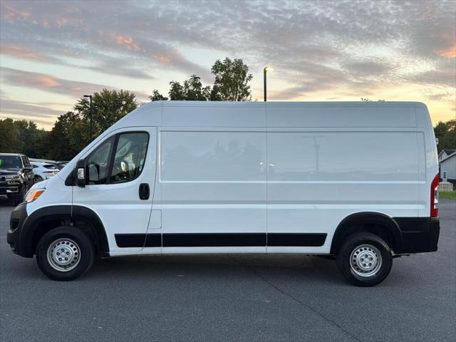 2025 RAM ProMaster 2500 Cargo Van Tradesman High Roof 159 WB w/Pass Seat 2025 RAM ProMaster 2500 Cargo Van Tradesman High Roof 159 WB w/Pass Seat