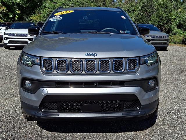 2023 Jeep Compass Latitude Lux FWD