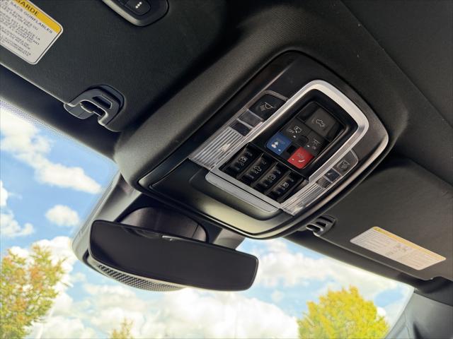 2024 Ram 1500 Laramie Crew Cab 4x4 57 Box