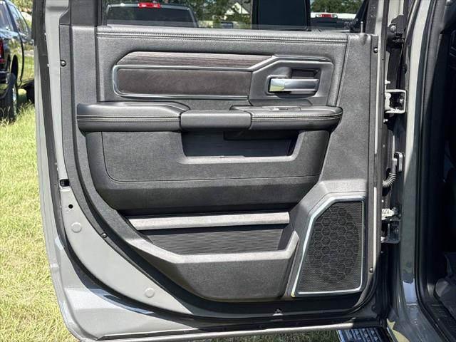 2026 Ram 2500 Laramie Crew Cab 4x4 64 Box