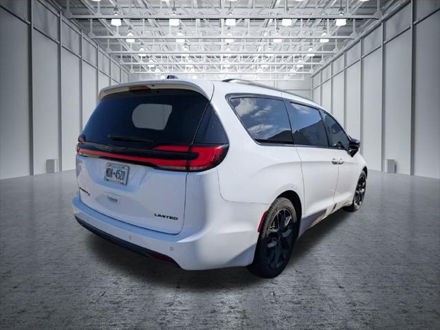2025 Chrysler Pacifica Limited
