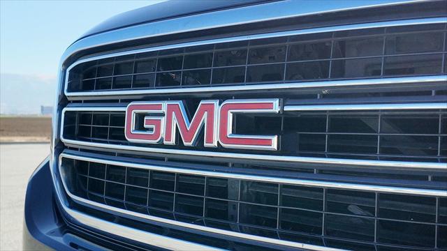 2020 GMC Yukon XL 2WD SLT