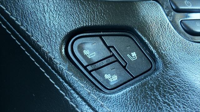 2020 GMC Yukon XL 2WD SLT