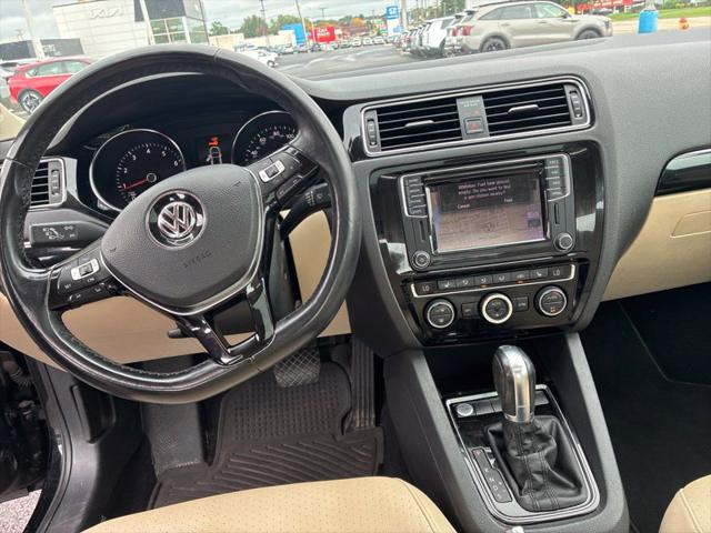 2017 Volkswagen Jetta 1.8T SEL
