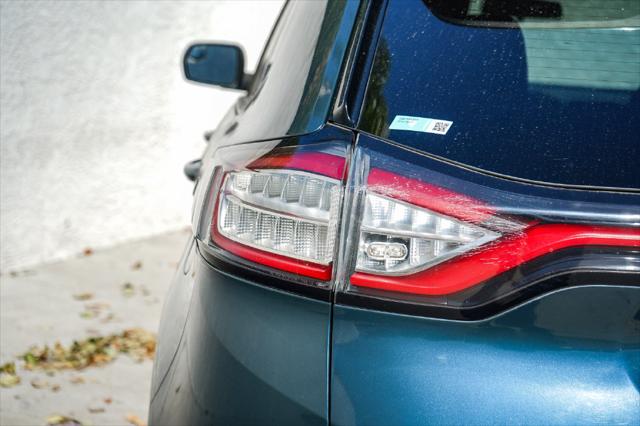 2016 Ford Edge SE