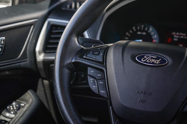 2016 Ford Edge SE