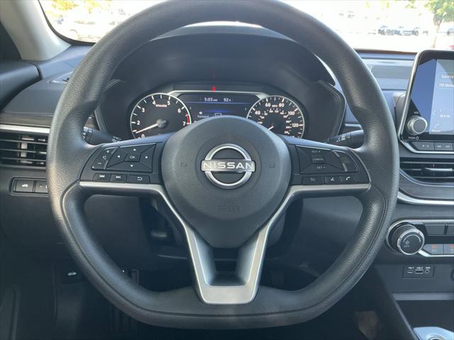 2025 Nissan Altima SV FWD