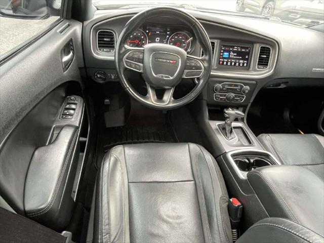 2022 Dodge Charger SXT RWD