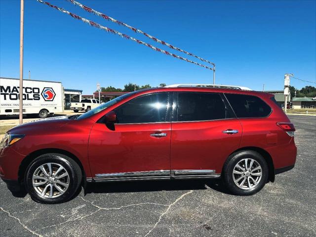 2015 Nissan Pathfinder SL for sale in Ponca City, OK