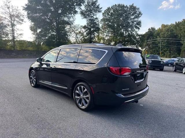 2017 Chrysler Pacifica Limited