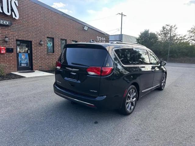 2017 Chrysler Pacifica Limited