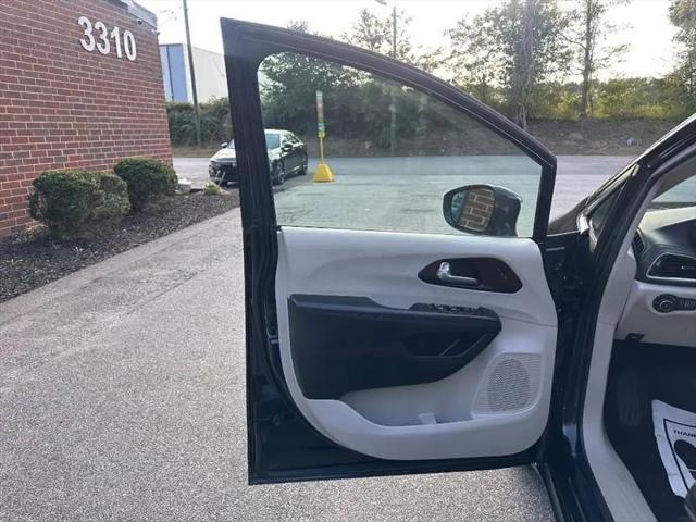2017 Chrysler Pacifica Limited
