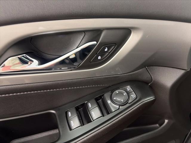 Used 2023 Chevrolet Traverse AWD LT Cloth For Sale in Cortland, NY