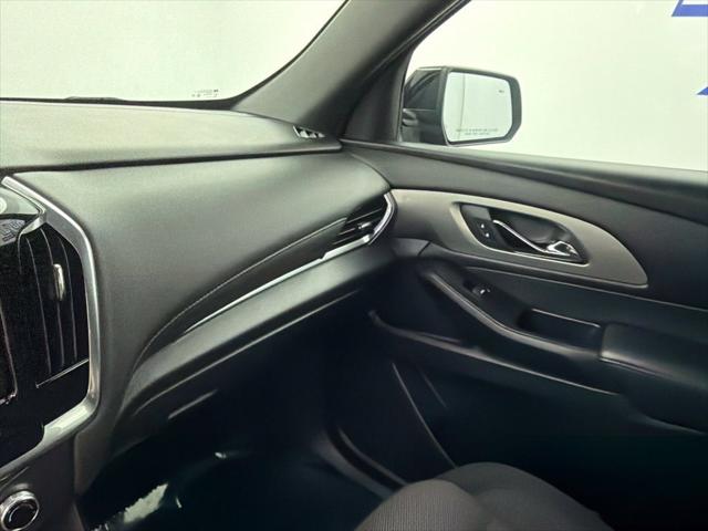 Used 2023 Chevrolet Traverse AWD LT Cloth For Sale in Cortland, NY