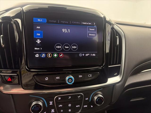 Used 2023 Chevrolet Traverse AWD LT Cloth For Sale in Cortland, NY