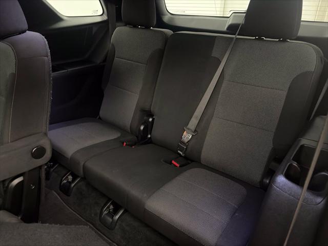 Used 2023 Chevrolet Traverse AWD LT Cloth For Sale in Cortland, NY