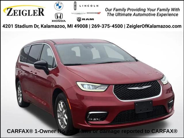 2025 Chrysler Pacifica Select for sale in Kalamazoo, MI