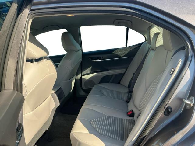 Used 2020 Toyota Camry SE For Sale in Muscle Shoals, AL