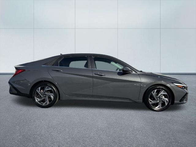 Used 2025 Hyundai Elantra SEL Convenience For Sale in Bellingham, WA