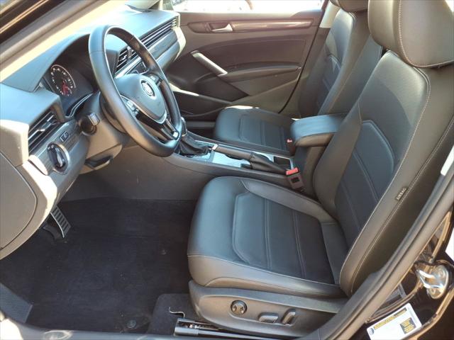 2020 Volkswagen Passat 2.0T R-Line