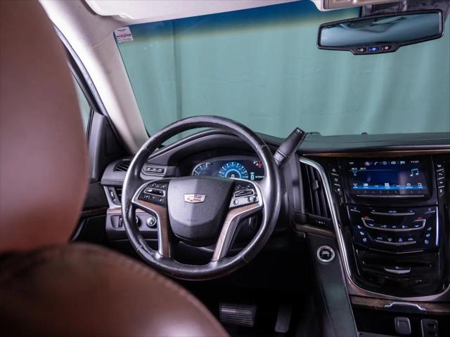 2016 Cadillac Escalade Luxury Collection