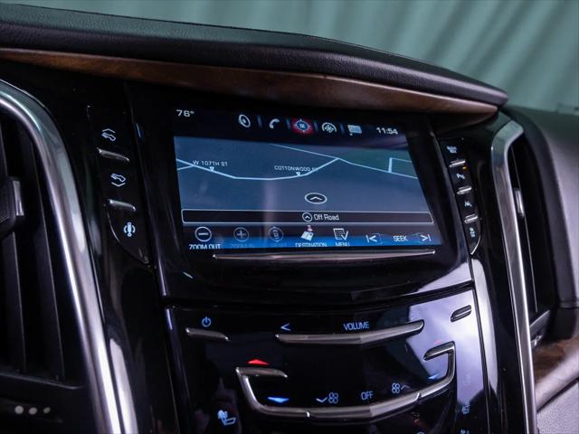2016 Cadillac Escalade Luxury Collection