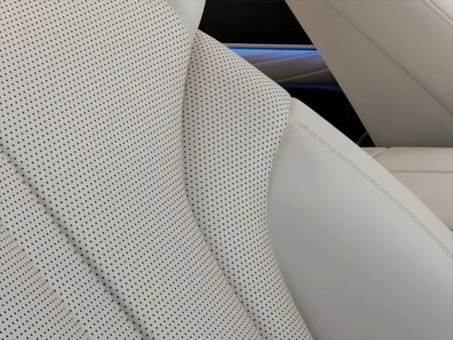 2027 Genesis GV80 2.5T Select