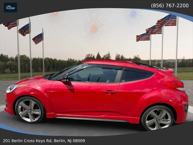 2013 Hyundai Veloster Turbo w/Black