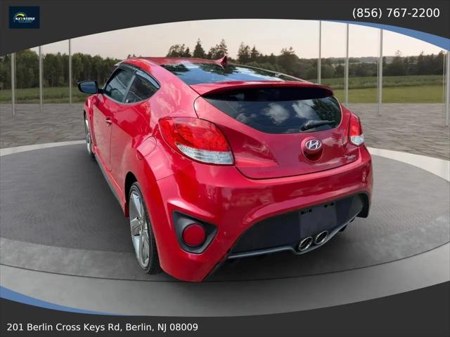 2013 Hyundai Veloster Turbo w/Black