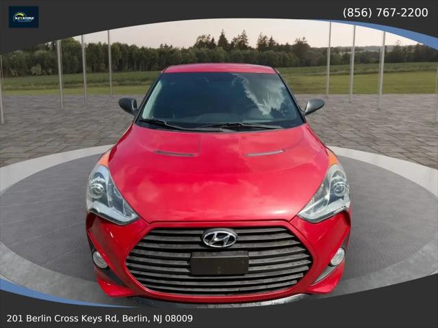 2013 Hyundai Veloster Turbo w/Black