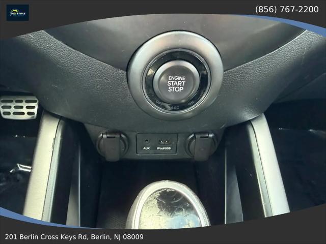 2013 Hyundai Veloster Turbo w/Black