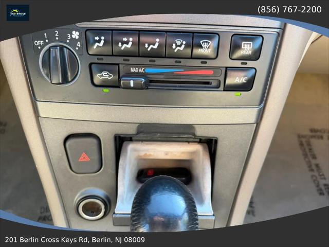 2003 Nissan Maxima SE