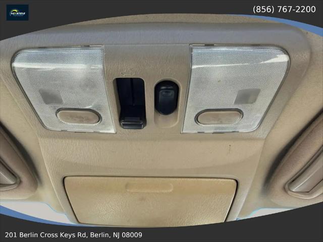 2003 Nissan Maxima SE