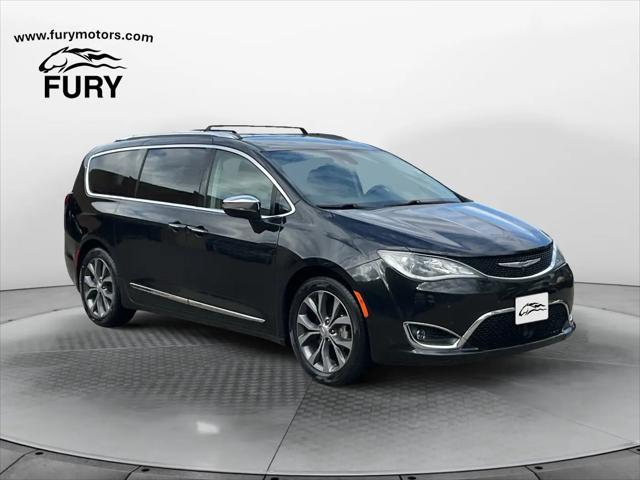 2018 Chrysler Pacifica Limited for sale in South St. Paul, MN