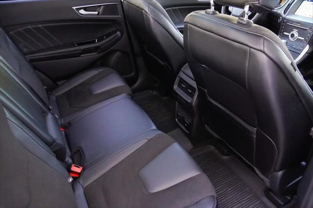 2017 Ford Edge Sport