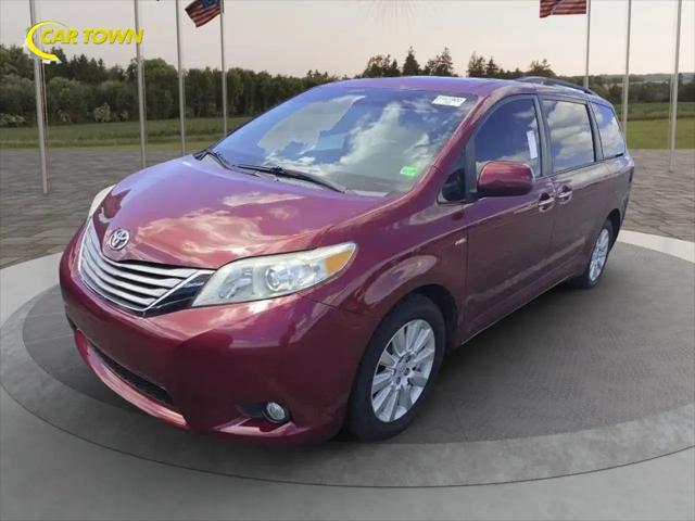 2017 Toyota Sienna XLE 7 Passenger for sale in Manassas, VA