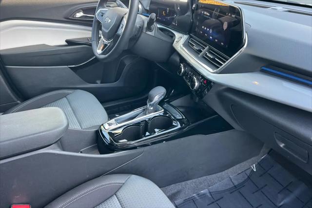 2026 Chevrolet Trax FWD LT
