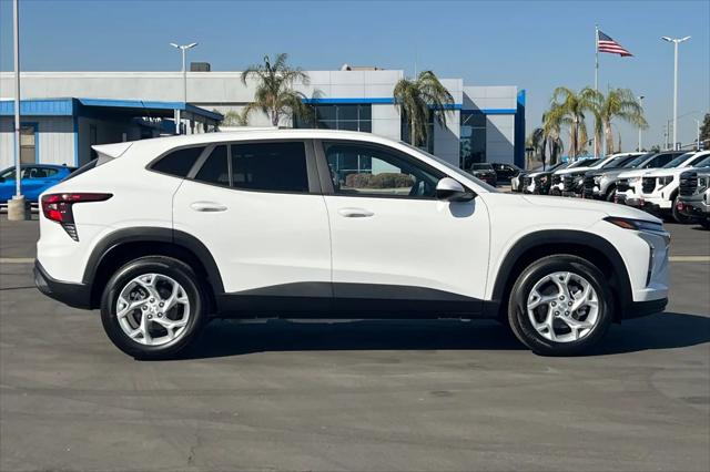 2026 Chevrolet Trax FWD LS