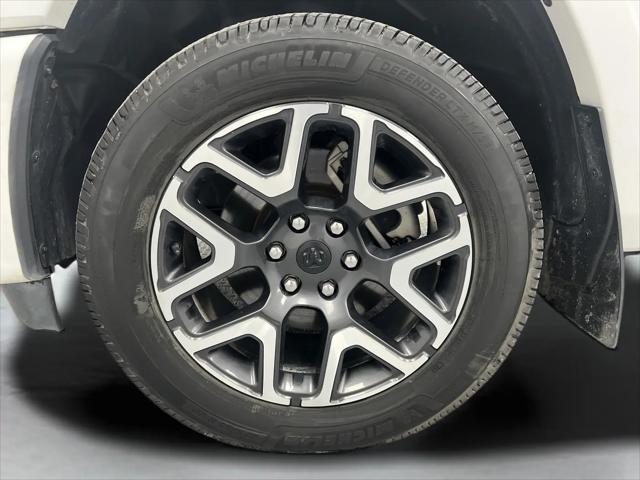 2025 Ram 1500 Laramie Crew Cab 4x4 57 Box
