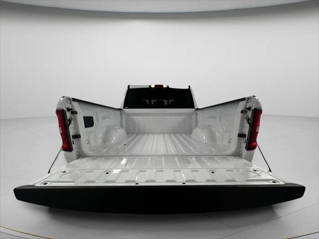 2025 Ram 1500 Laramie Crew Cab 4x4 57 Box