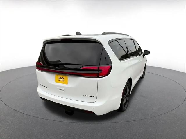 2025 Chrysler Pacifica Limited