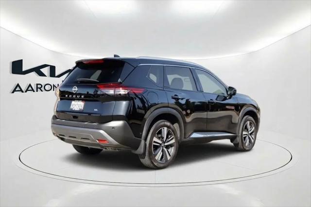 2023 Nissan Rogue SL FWD