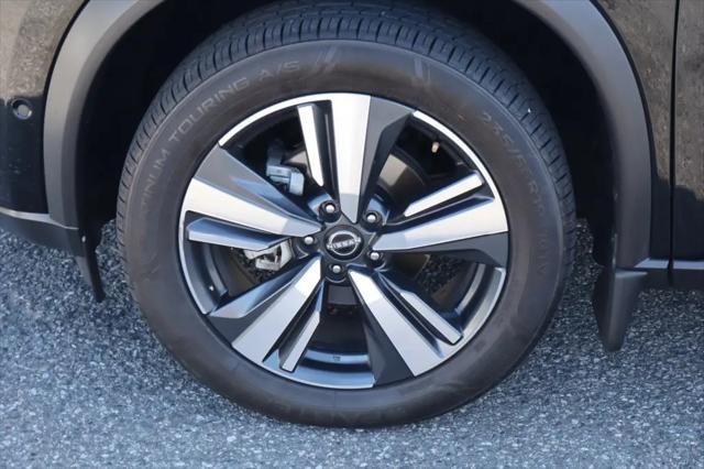 2023 Nissan Rogue SL FWD