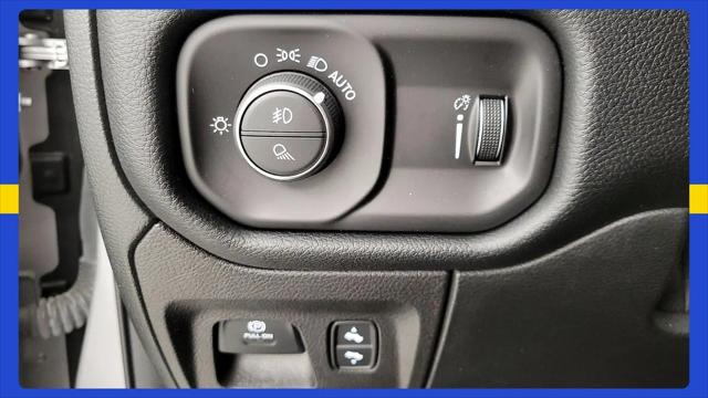 2021 Ram 1500 Big Horn Crew Cab 4x4 57 Box